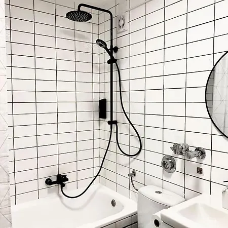 Top-apartment Mit Parkplatz Und Balkon *